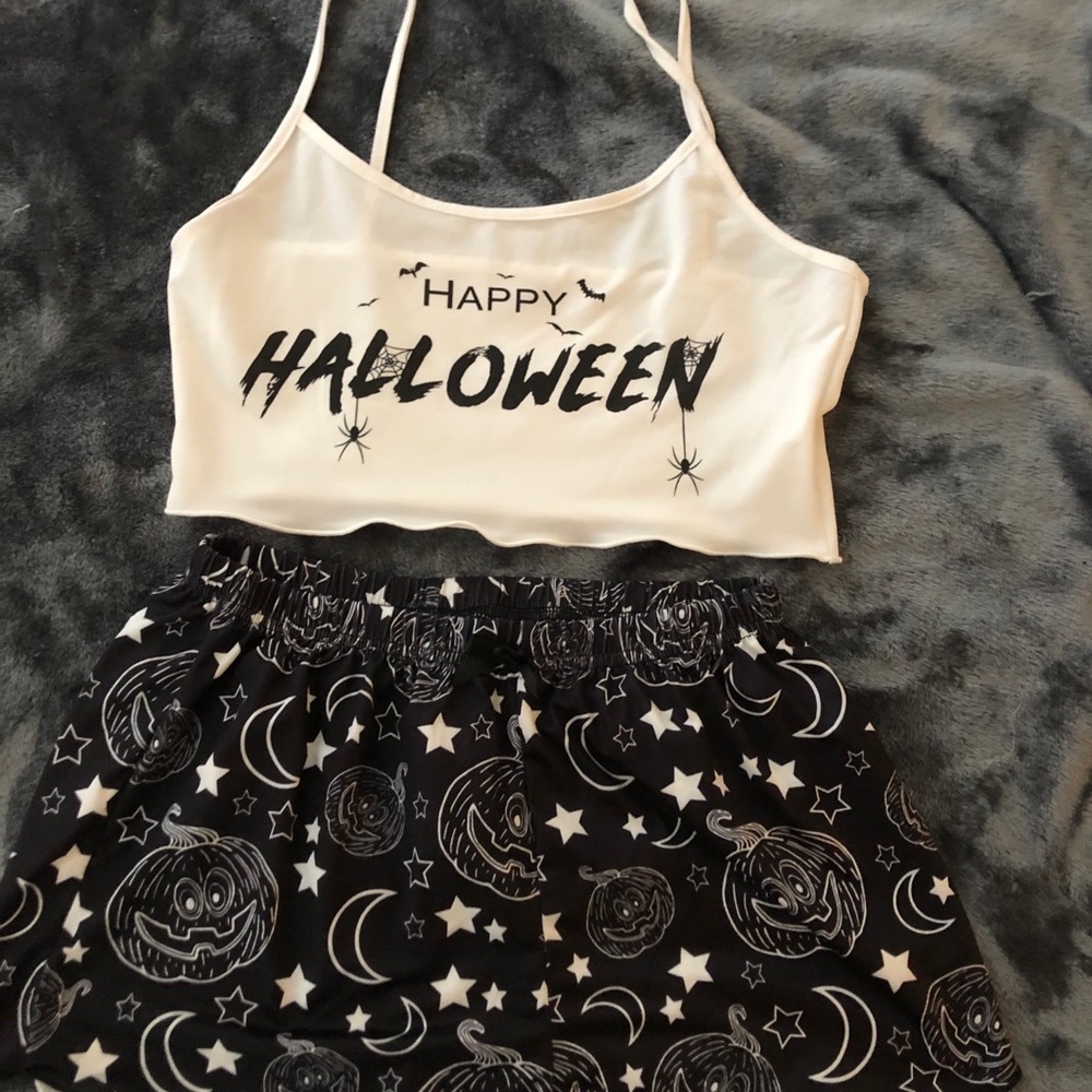 Halloween Pajama Set- Never Worn